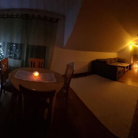 Juuli Apartament Курессааре Экстерьер фото