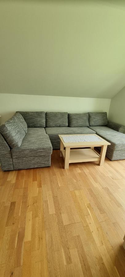 Juuli Apartament Курессааре Экстерьер фото