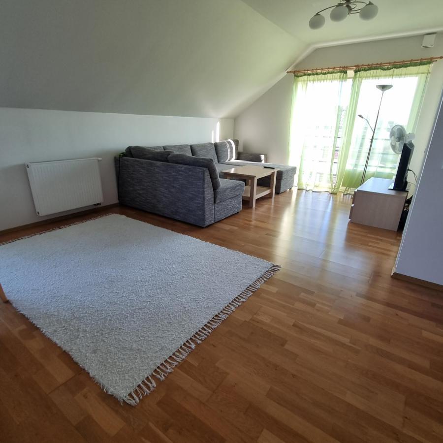 Juuli Apartament Курессааре Экстерьер фото