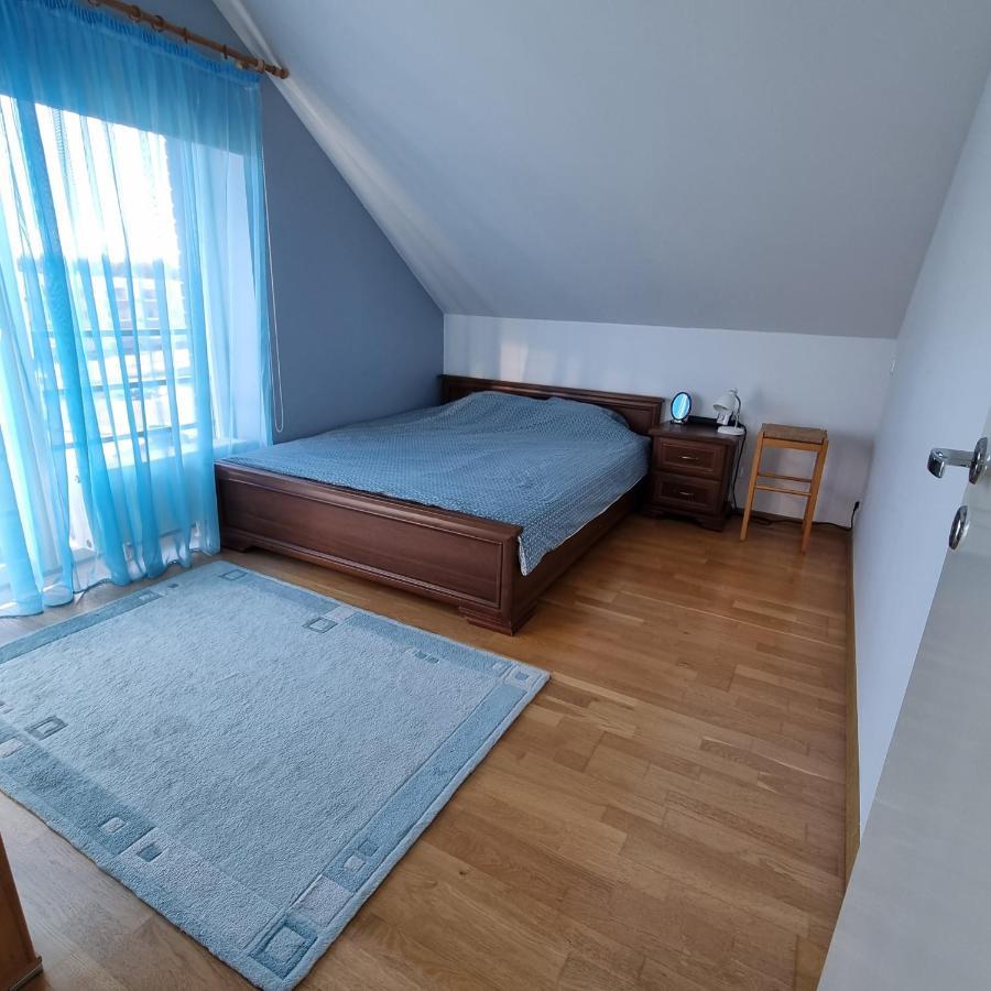 Juuli Apartament Курессааре Экстерьер фото